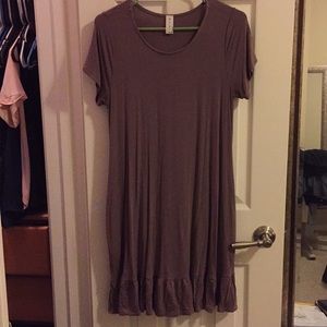 Brown stretchy dress